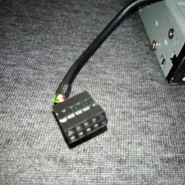 čtečka karet Apacer AE161 + USB port plně funkční  - foto 3