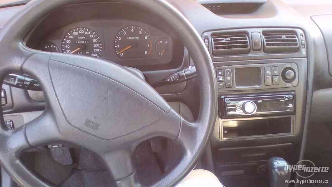 Mitsubishi Galant 2.0 i, r.v. 1999 - foto 6