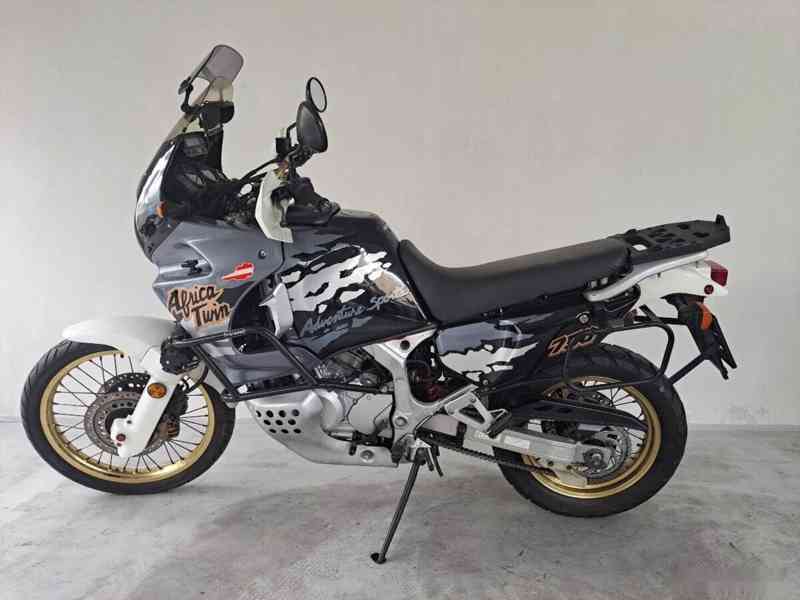 Honda XRV 750 Africa Twin - foto 5