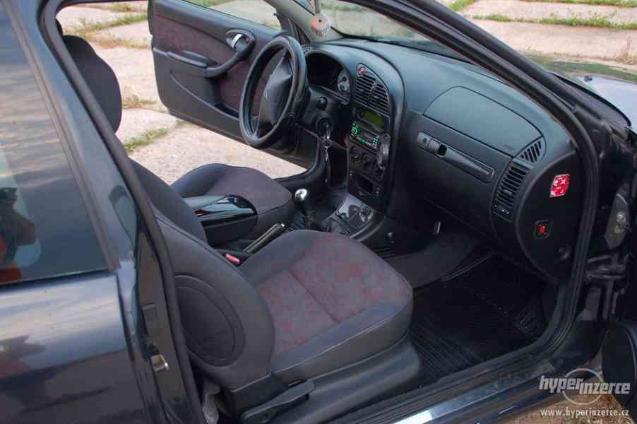 Citroen Xsara 1,9D - foto 8