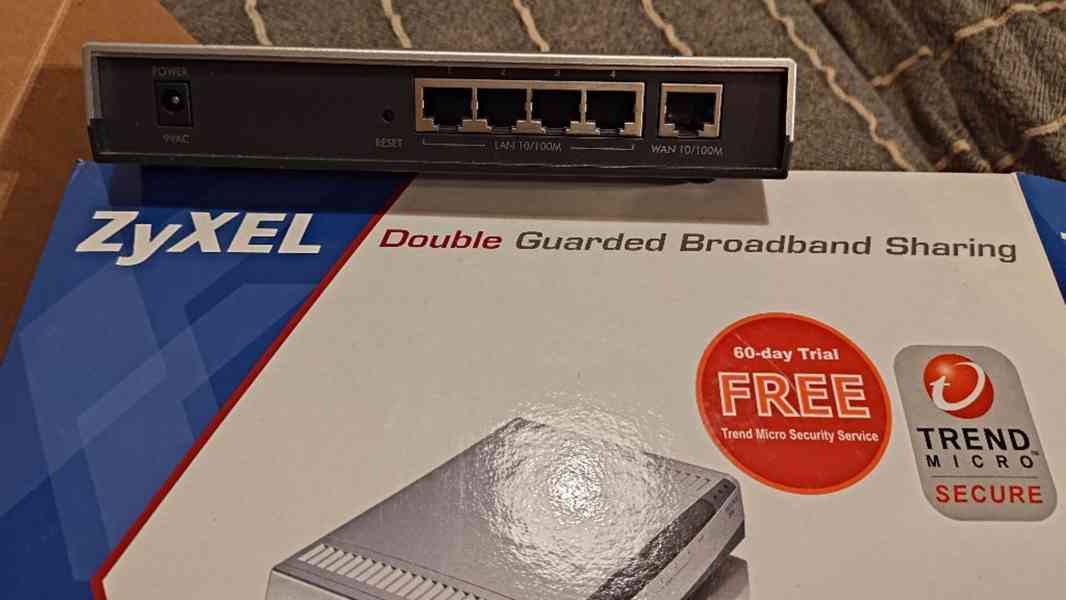 Router nový ZyXEL P-334 - foto 6