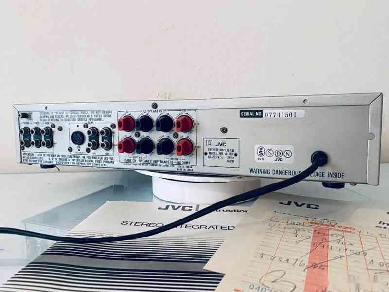 Zesilovač/amplifier JVC A-10X, rok 1982, Tuzex. - foto 8
