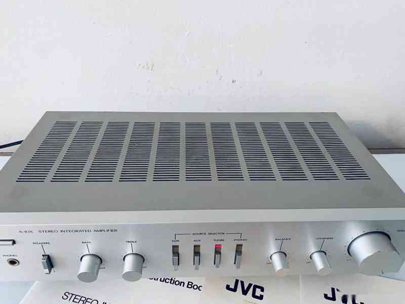 Zesilovač/amplifier JVC A-10X, rok 1982, Tuzex. - foto 10