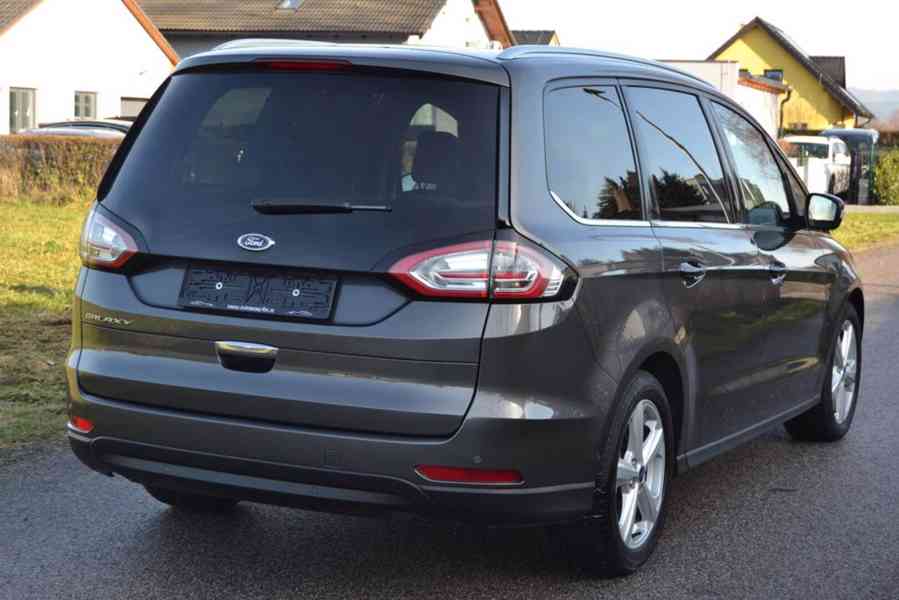 Ford Galaxy 2.0 TDCI 132kW Titanium 7míst - foto 4