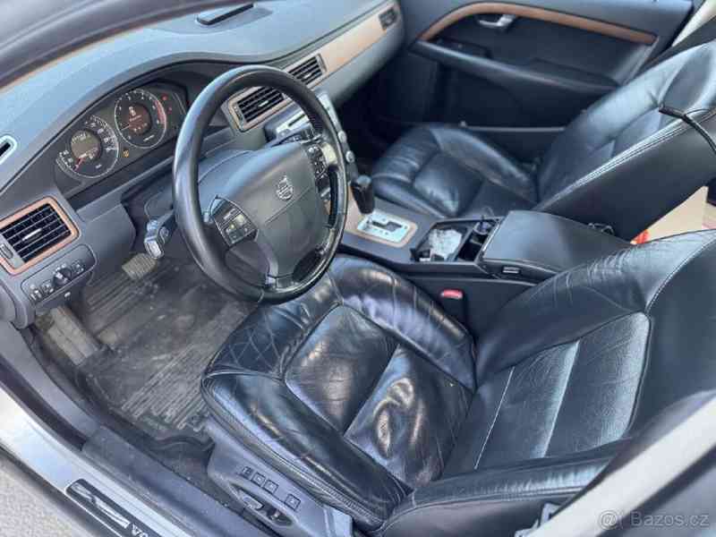 Volvo S80 D5 136 kW - foto 9