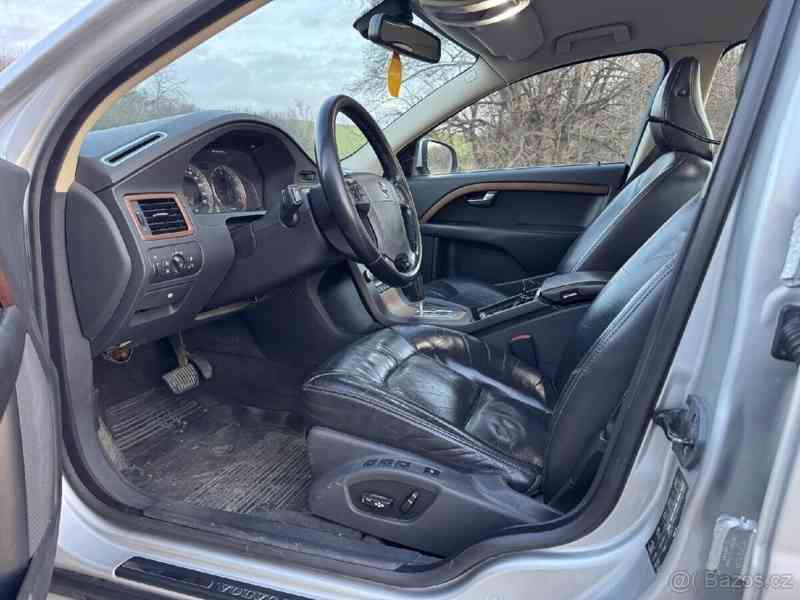Volvo S80 D5 136 kW - foto 10