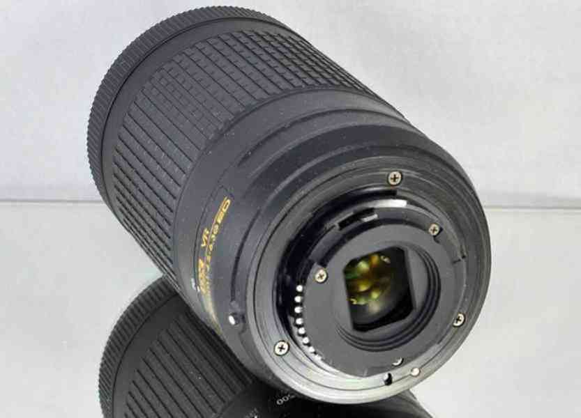 Nikon DX AF-P Nikkor 70-300mm f/4.5-6.3 G VR **DX TELE-ZOOM - foto 4