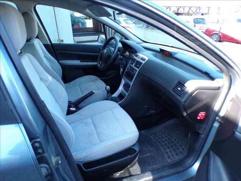 Peugeot 307 1,4 16V TAŽNÉ ZAŘÍZENÍ - foto 11