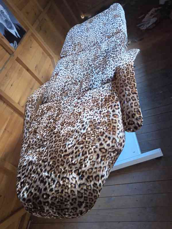 Hydraulické kosmetické křeslo Sillon 210 - foto 6