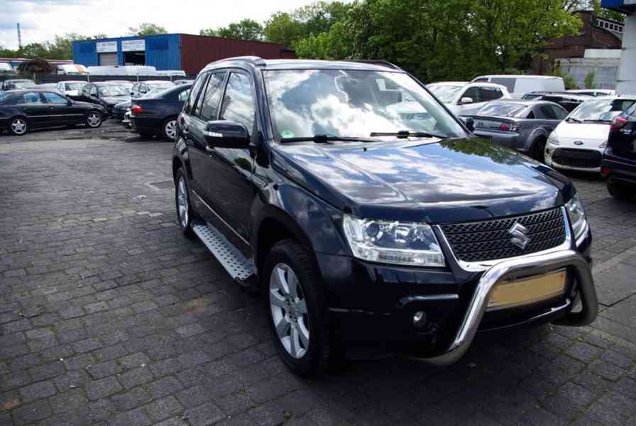 Suzuki Grand Vitara 3.2i V6 4x4 Aut. LPG 171kw - foto 16