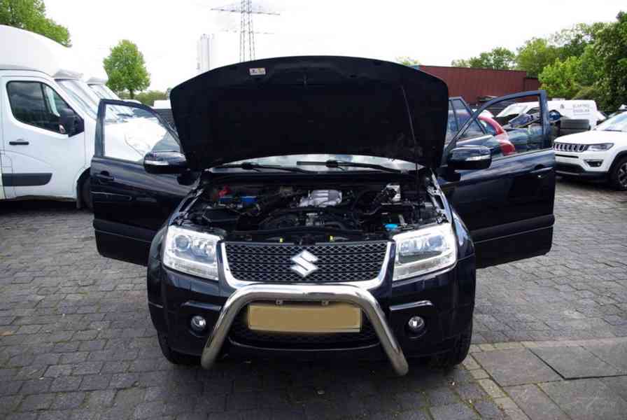 Suzuki Grand Vitara 3.2i V6 4x4 Aut. LPG 171kw - foto 13