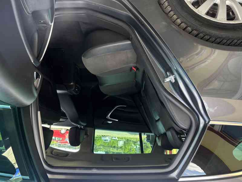 Opel Insignia 1.6i 132kW/Tempomat/ParkSenzor - foto 19