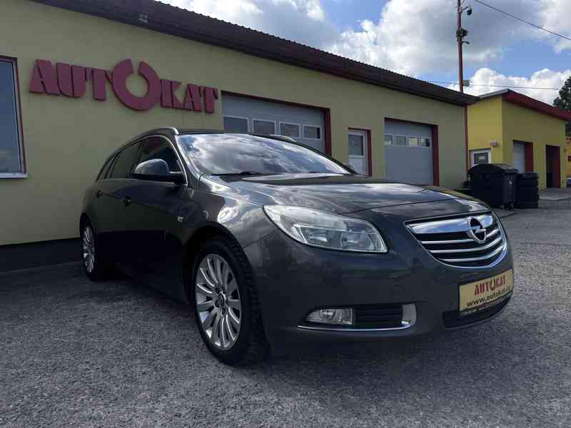 Opel Insignia 1.6i 132kW/Tempomat/ParkSenzor - foto 1