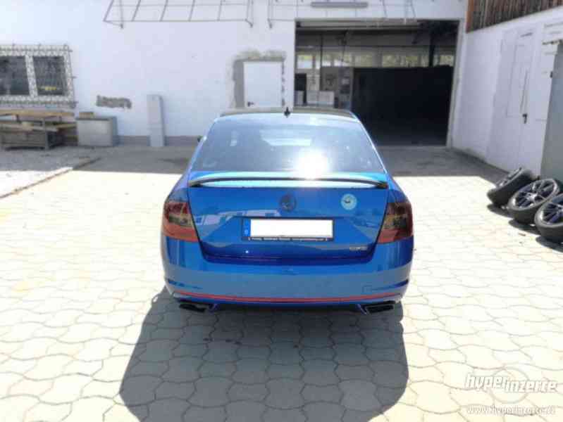 Skoda Octavia 2.0 TDI RS - foto 6