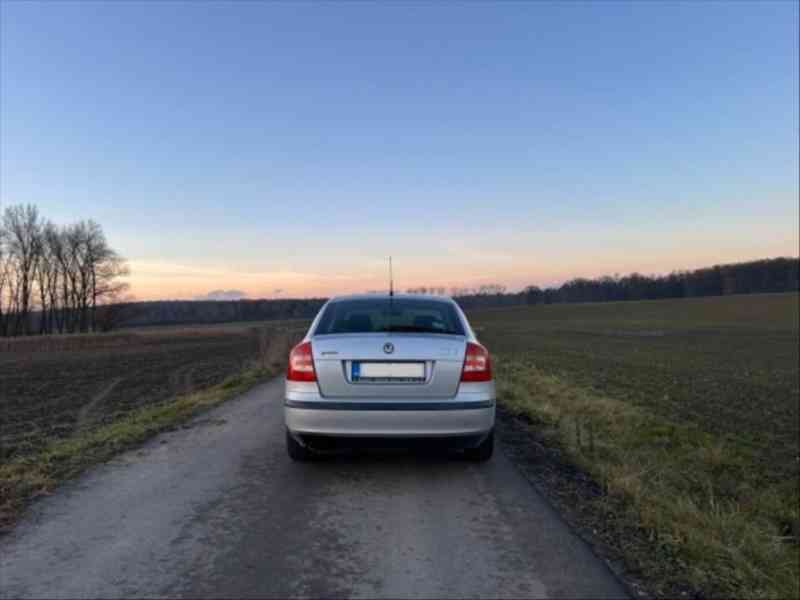 Škoda Octavia 1,8 TSI , 110 000 km - foto 4