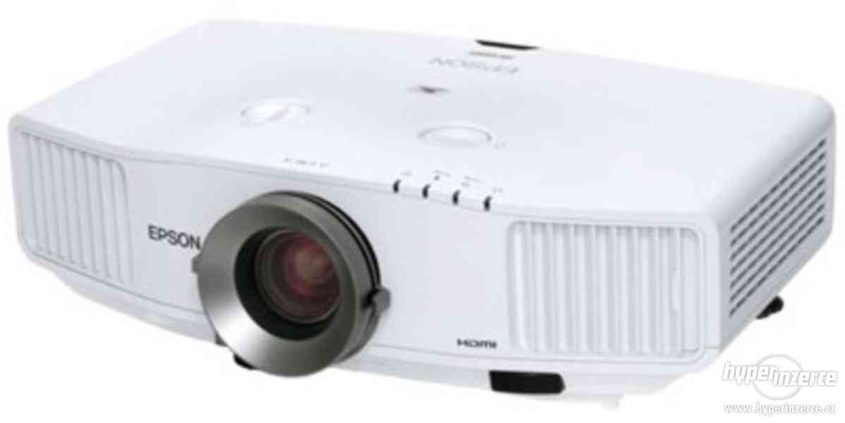 Multimediální projektor Epson EB- G5150 - foto 1