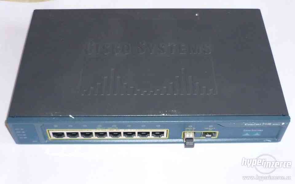 Cisco switch Catalyst C2940 8-portový WS-C2940-8TF-S + 1xSFP - foto 1