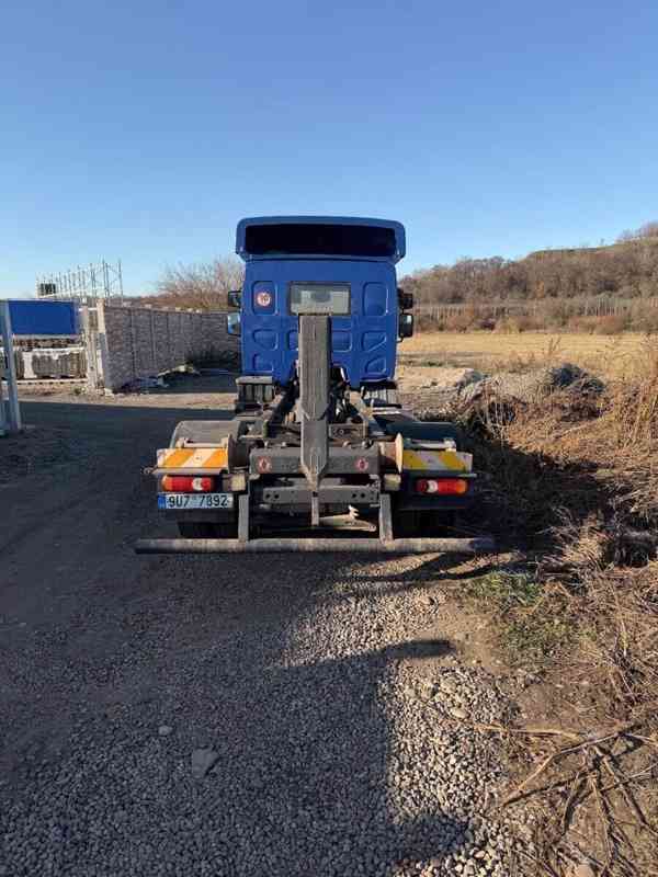 DAF Ostatní LF 45.220 – nosič kontejneru - foto 2