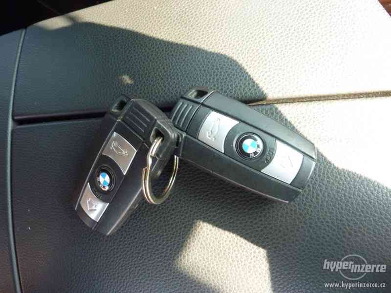 BMW E61 530 XD 119tis km - možno ověřit načtením klíče v BMW - foto 16