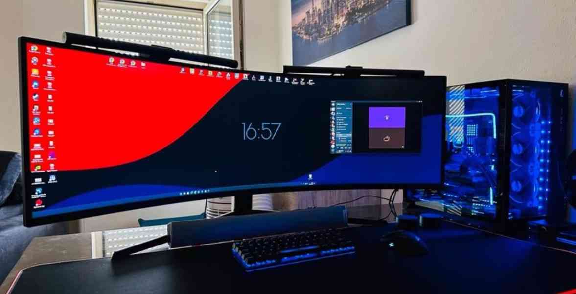 Herní počítač s monitorem Samsung Odyssey G9