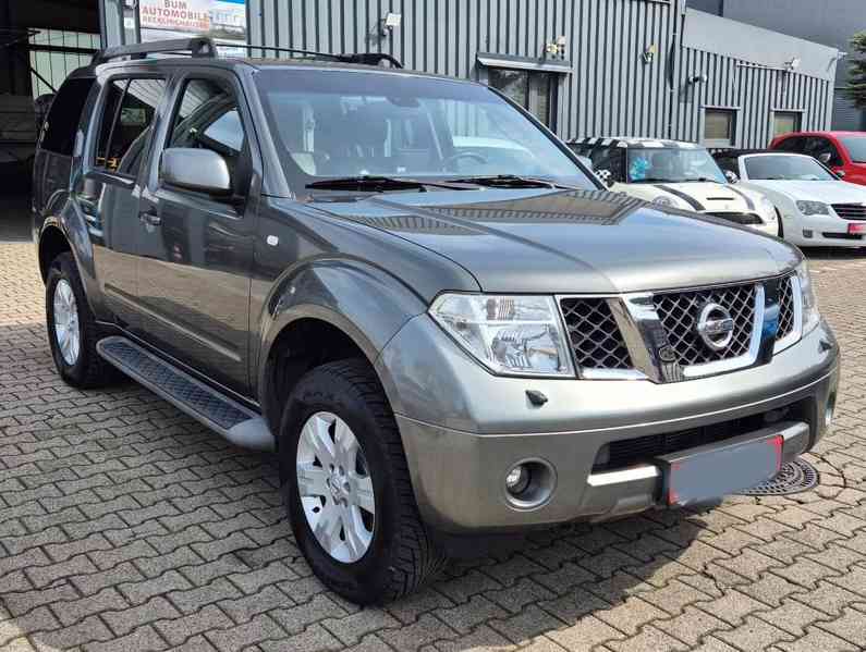 Nissan Pathfinder 2.5 dCi Elegance 128kw - foto 13