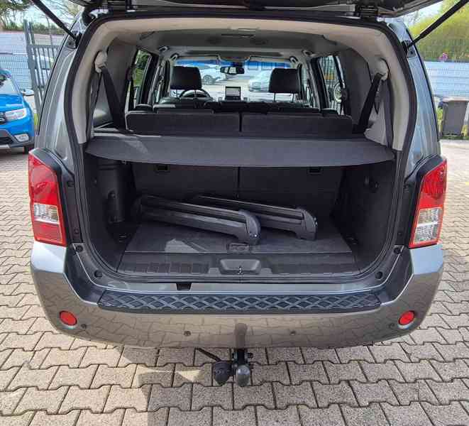 Nissan Pathfinder 2.5 dCi Elegance 128kw - foto 2