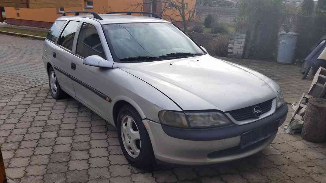 opel vectra B 2.0DTI - nahradni dily - foto 1