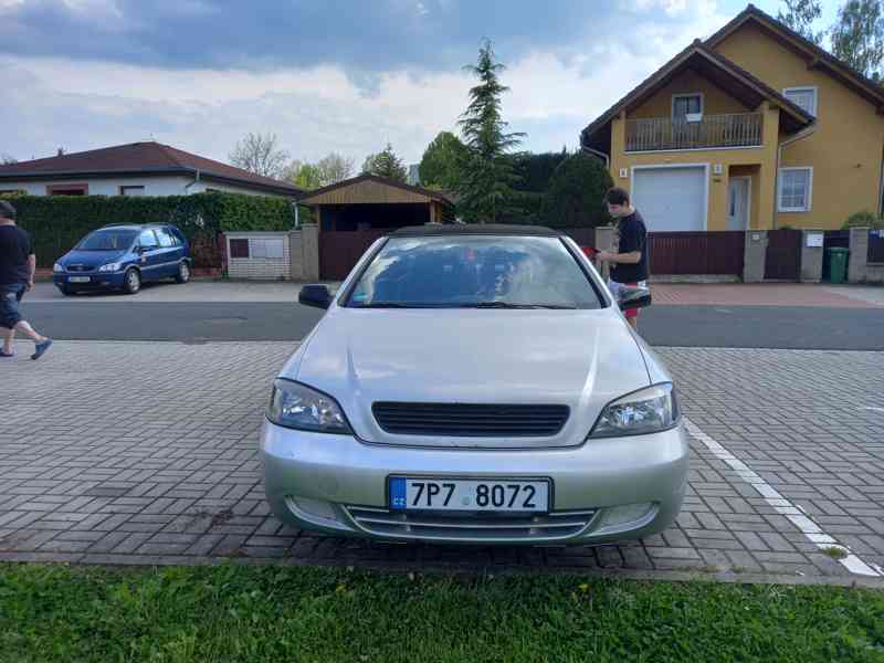 Opel Astra G Cabrio Bertone  - foto 2