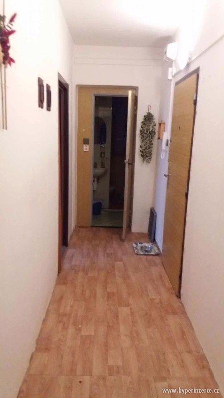 Prodám byt 2+1 Nákupní 15 Havířov -Šumbark - foto 1