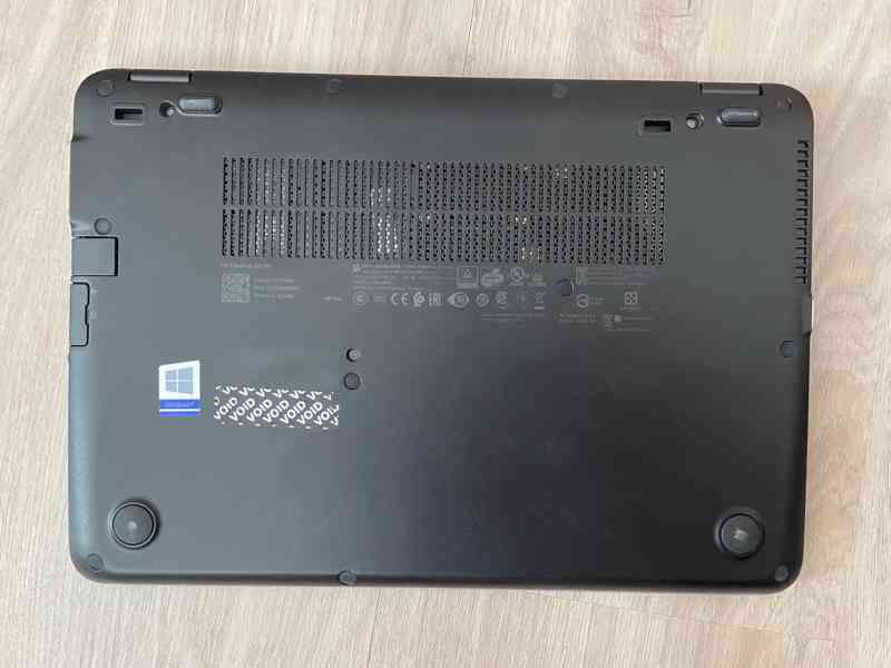 HP EliteBook 820 G4 - foto 4