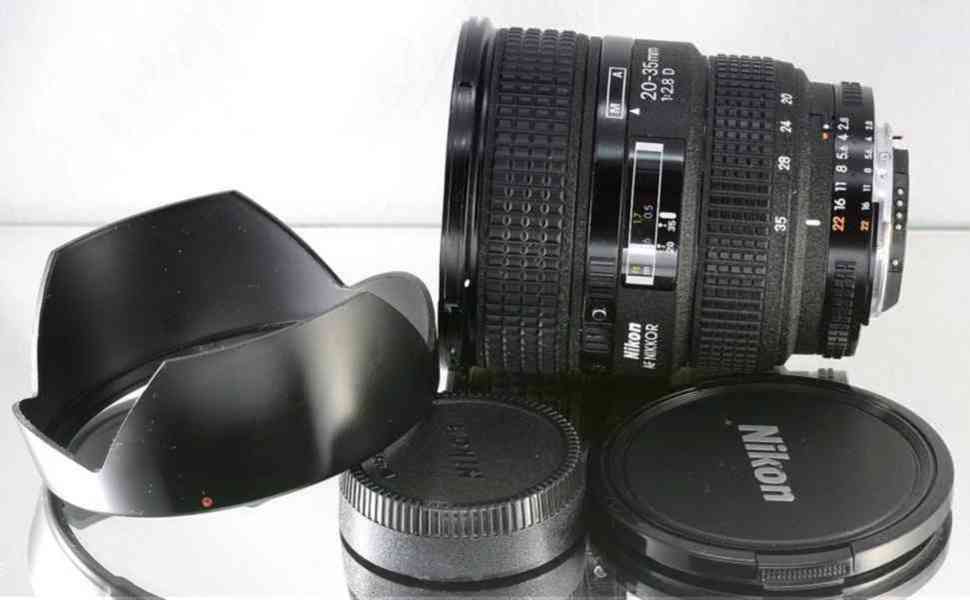 Nikon AF NIKKOR 20-35mm f/2.8 D IF **FX*1:2.8*širokoúhlý