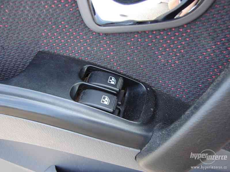 Hyundai Atos 1.1i r.v.2005 klima - foto 8