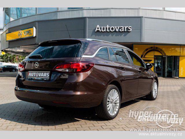 Nový vůz Opel Astra 1.4, benzín, vyrobeno 2019 - foto 9