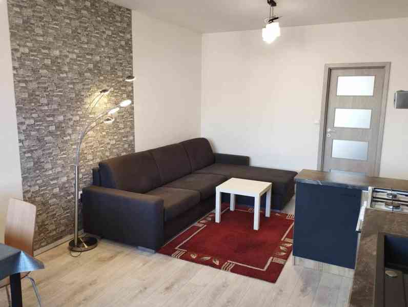 pronájem bytu 3+kk, 57m2,  ul. Březinova, Jihl. - foto 4