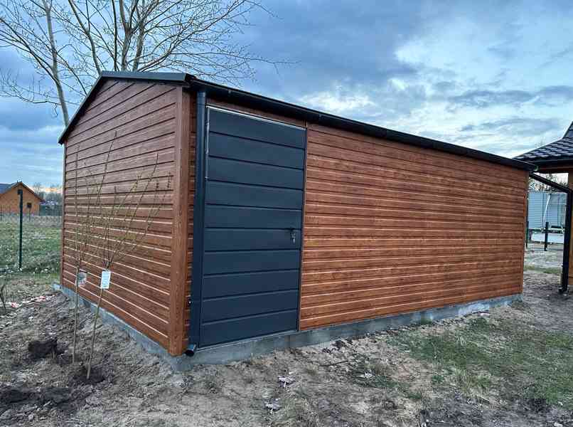 Plechová garáž 4x6 m sedlová střecha výklopná vrata TS613 - foto 5