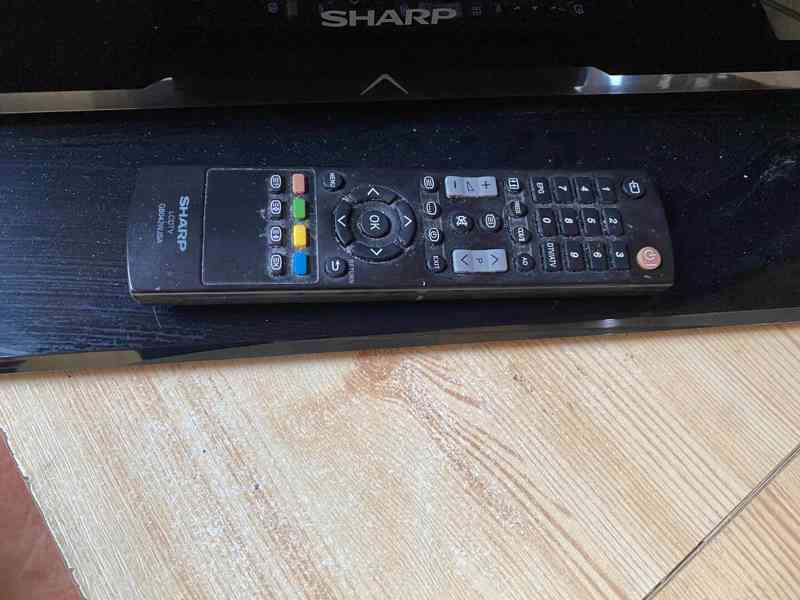 Sharp LC-32LE244E 32" - foto 2