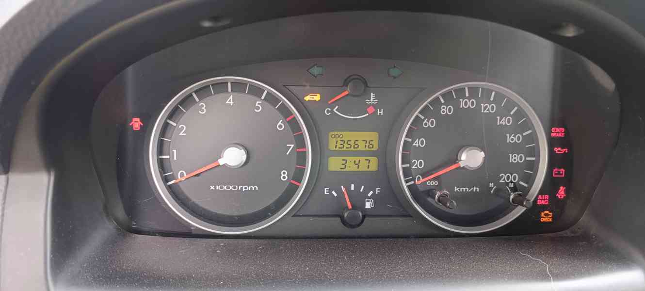 Hyundai getz 1,3 63kw rok 2003 - foto 8