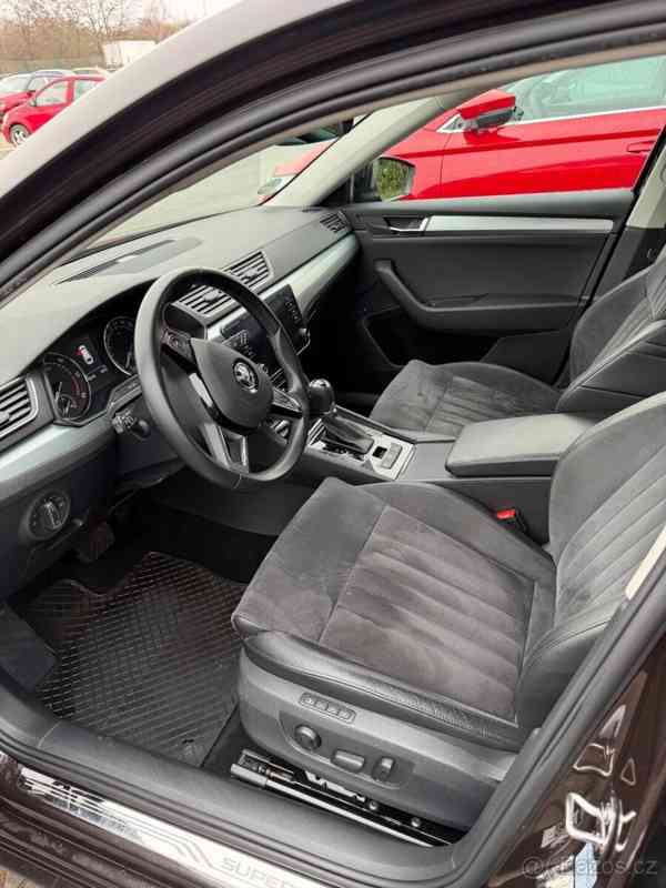 Škoda Superb 2,0   III COMBI AMBITION TDI, 110 KW - foto 4