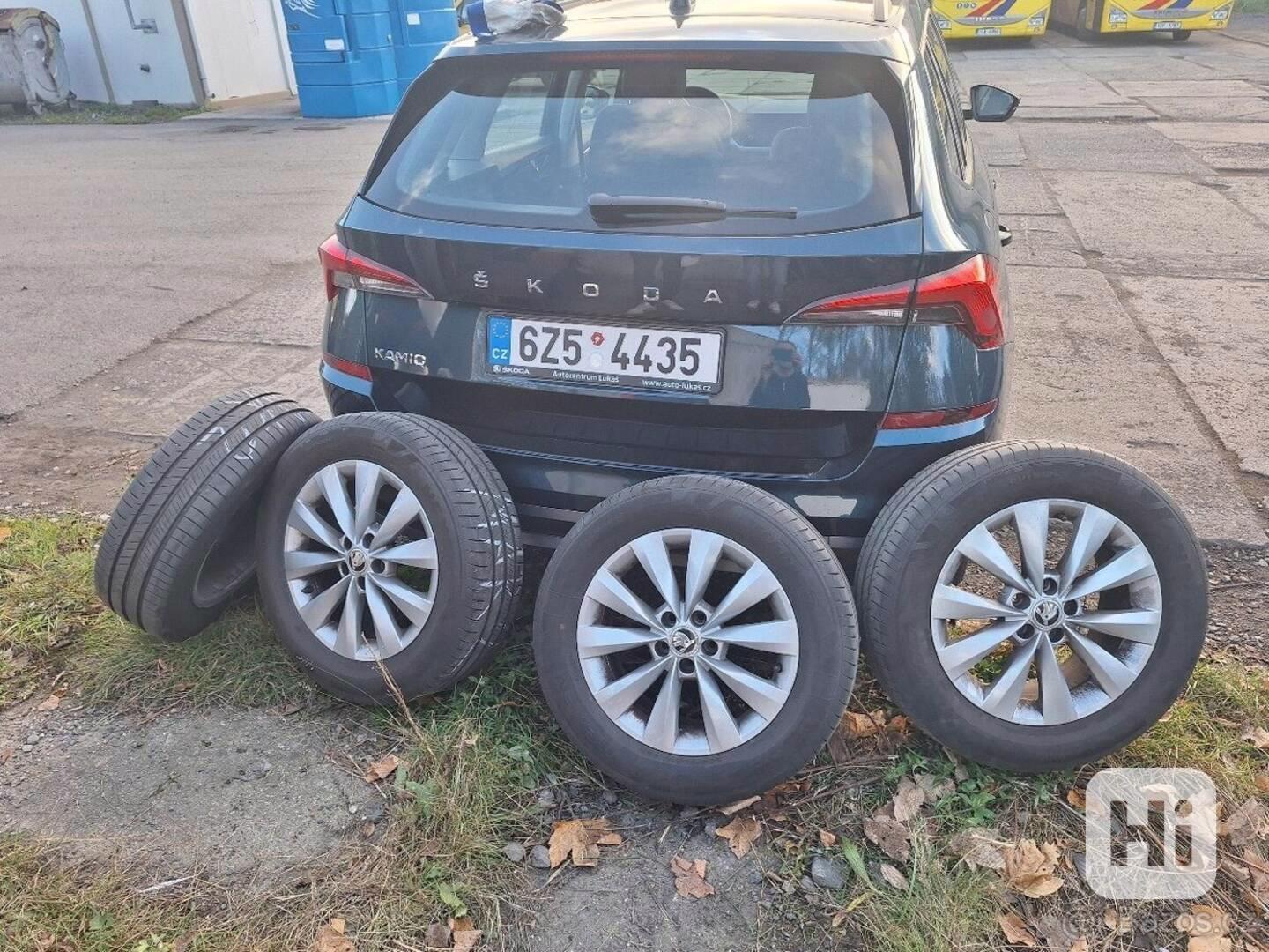 Škoda Kamiq 1,5 - foto 1