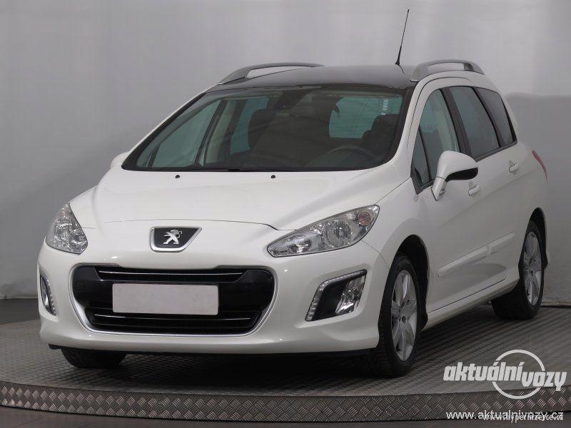 Peugeot 308 1.6, nafta, r.v. 2013 - foto 4