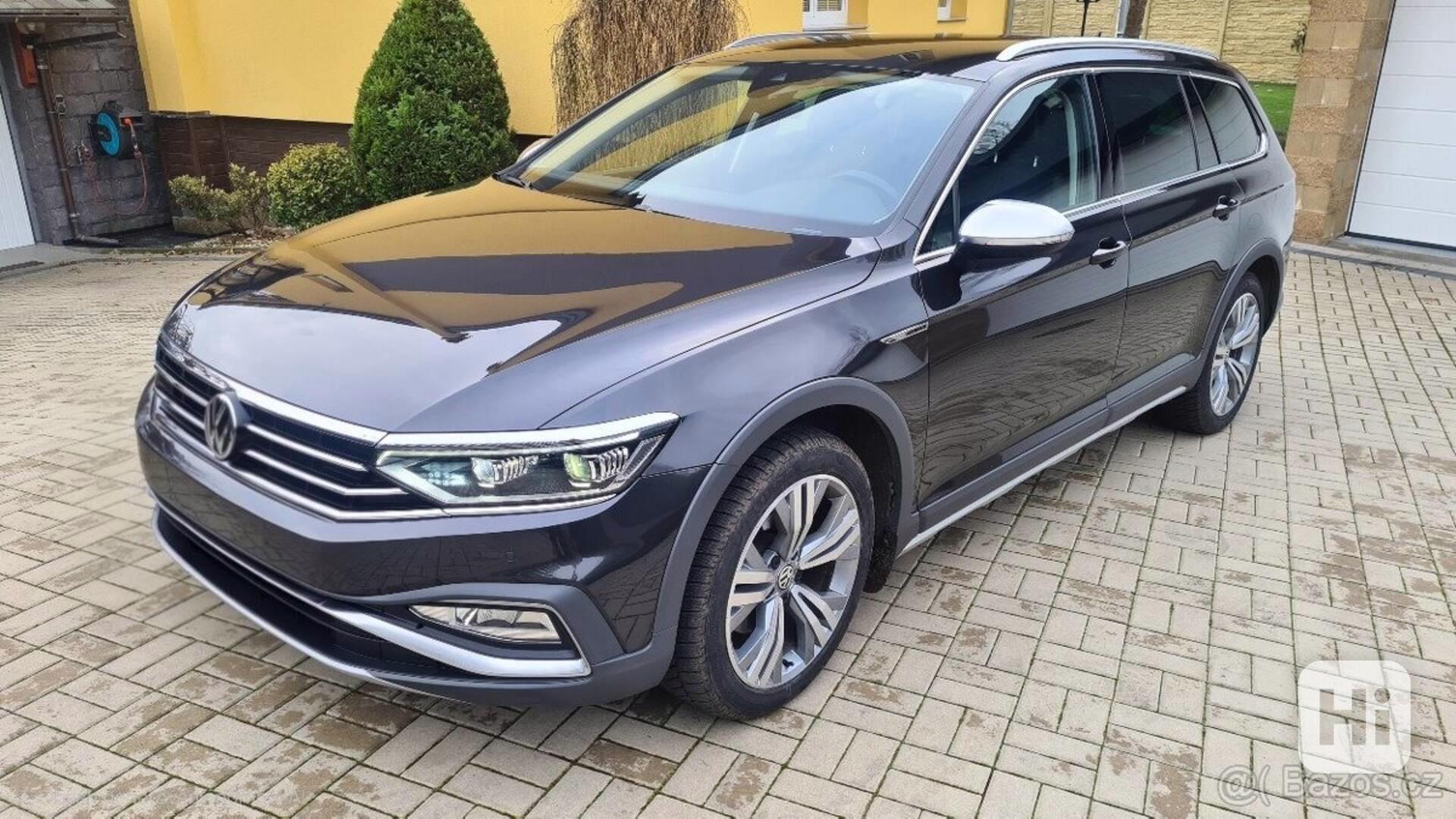 Volkswagen Passat 2,0   Alltrack - foto 1