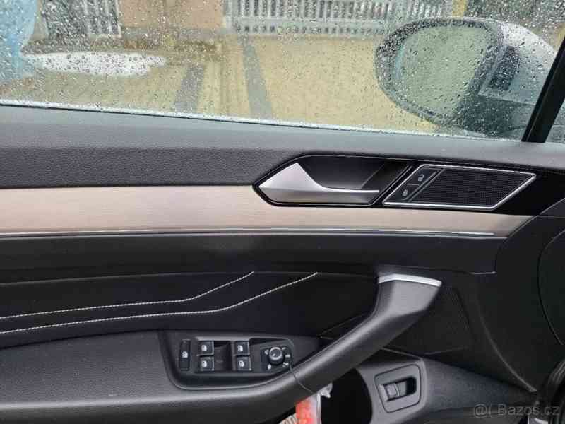 Volkswagen Passat 2,0   Alltrack - foto 13