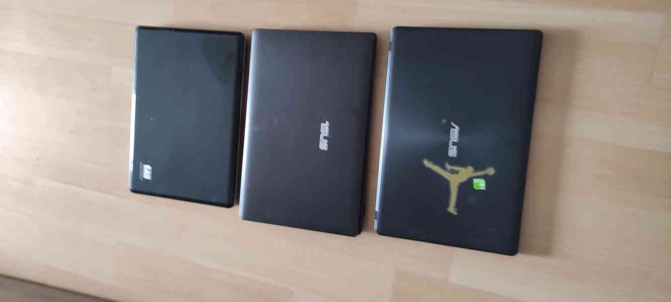 Notebook Asus 2x + HP - foto 2