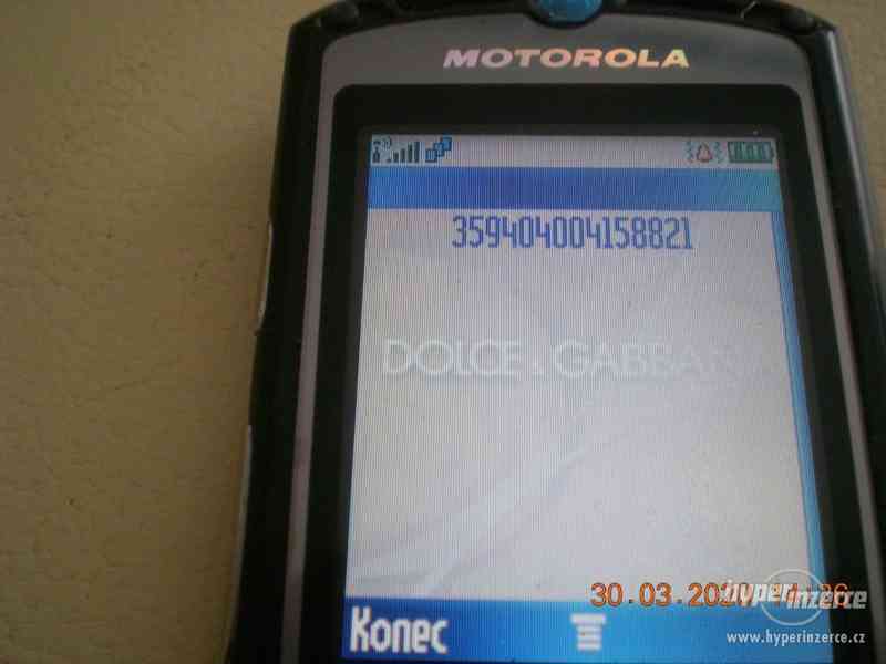 Motorola V3i - funkční ORIGINÁL z roku 2005 - foto 5