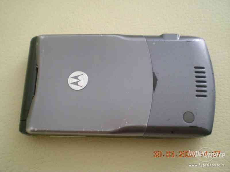 Motorola V3i - funkční ORIGINÁL z roku 2005 - foto 10