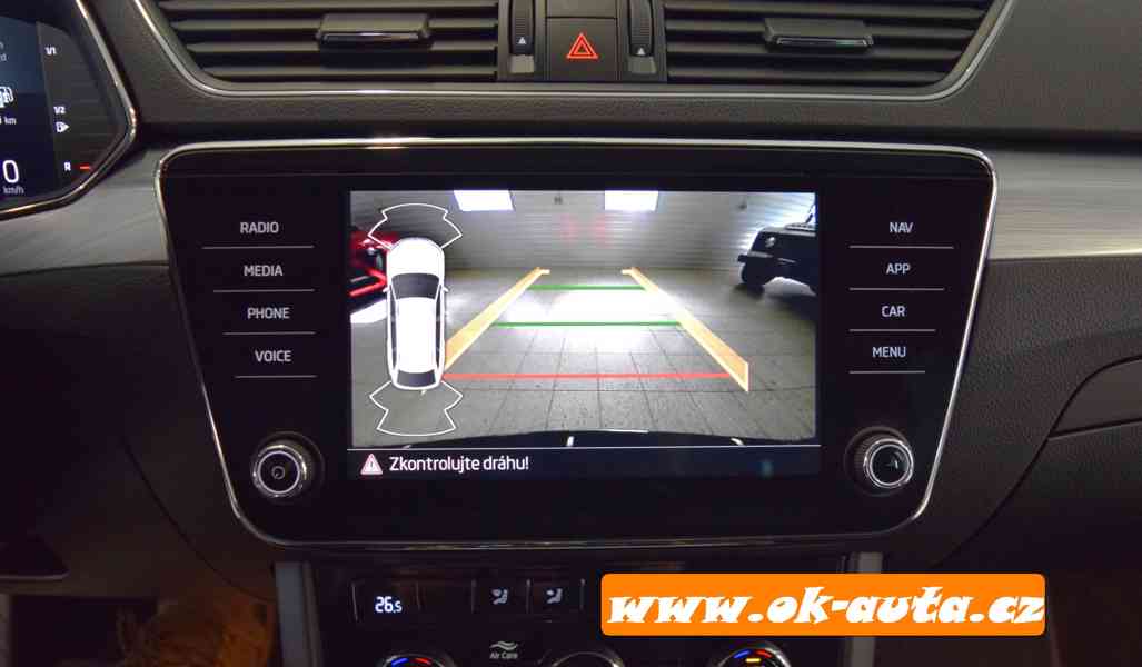 Škoda Superb 1.4 TSI iV DSG 160 kW PRAV.SERNIS 2021-DPH  - foto 15