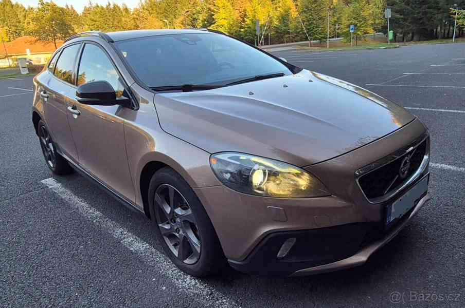 Volvo V40 1,6   cc d2 85kw - foto 10