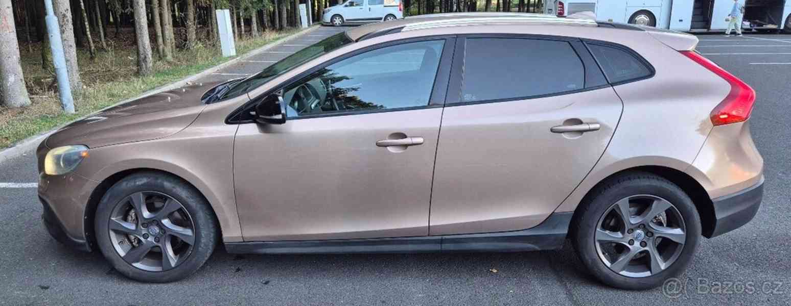 Volvo V40 1,6   cc d2 85kw - foto 7