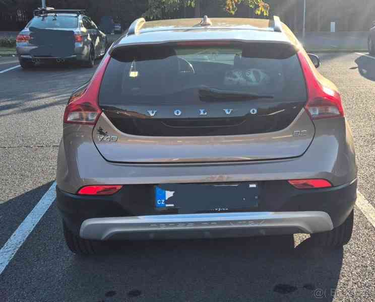 Volvo V40 1,6   cc d2 85kw - foto 19