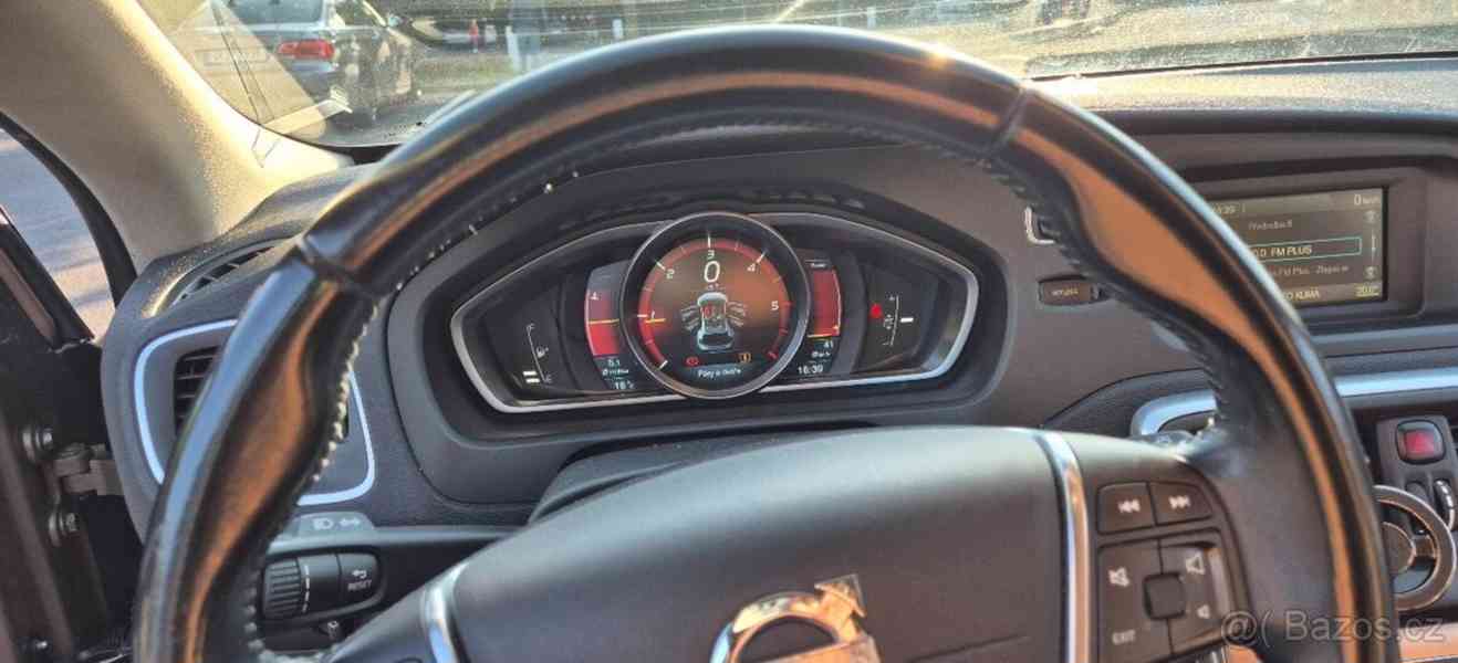 Volvo V40 1,6   cc d2 85kw - foto 6